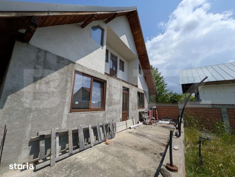 Casă cu 5 camere cu Teren 141 Mp în Central