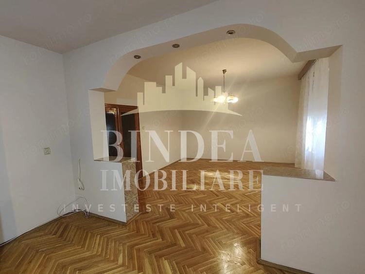 Casă cu 4 camere în Central