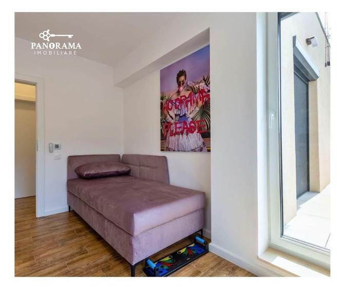Penthouse cu 3 camere decomandat, mobilat în Exterior Nord