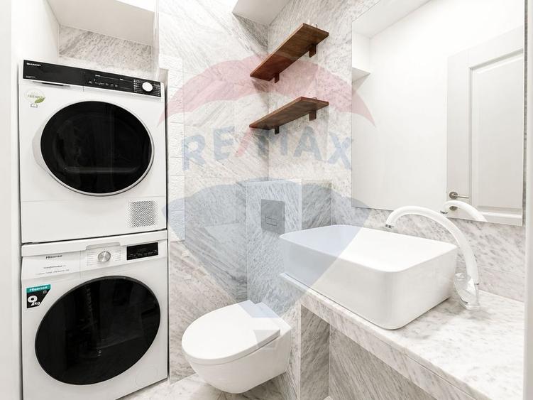 Apartament cu 3 camere, mobilat în Universitate