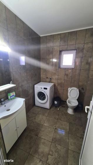 Casă cu Teren 802 Mp în Merișani