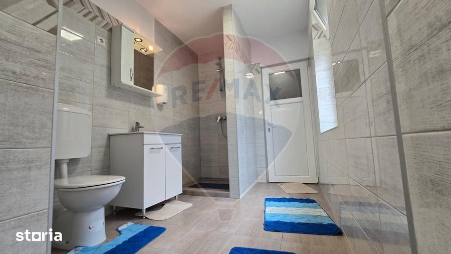Casă cu 3 camere cu Teren 250 Mp în Central