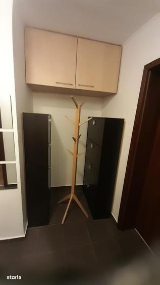 Apartament cu 2 camere semidecomandat în Baba Novac