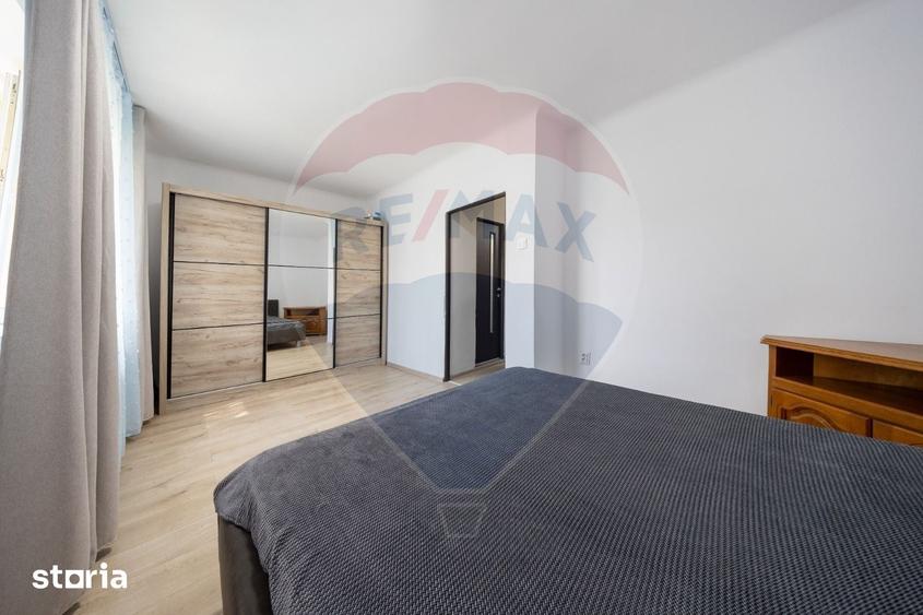 Apartament cu 3 camere în Astra