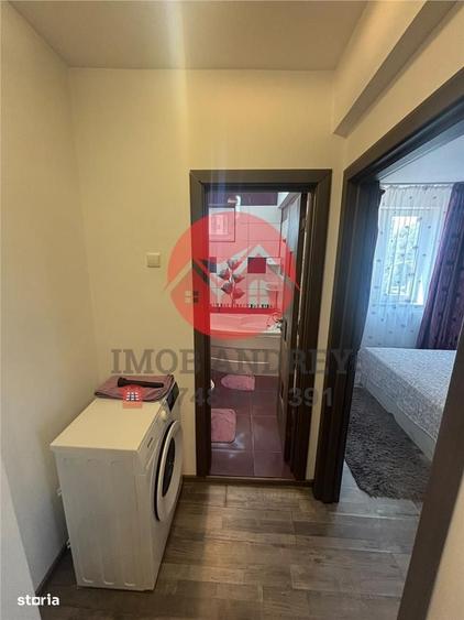 Apartament cu 2 camere decomandat în Faleză