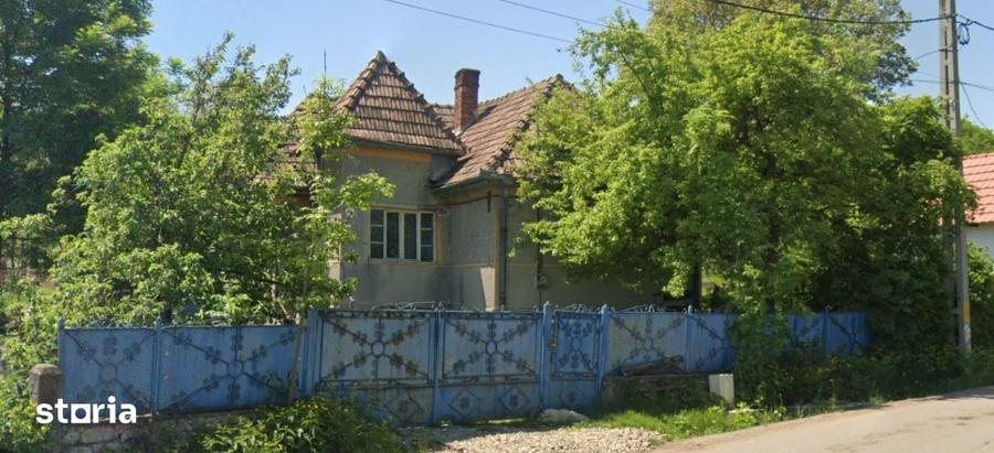 Casă cu 3 camere cu Teren 1500 Mp în Tureni