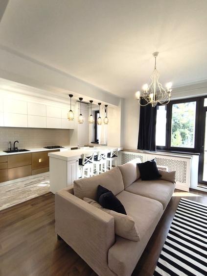 Apartament cu 3 camere decomandat în Pipera