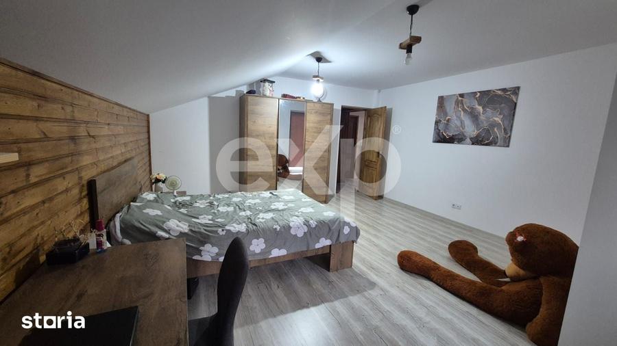 Casă cu 4 camere cu Teren 553 Mp în Moșoaia