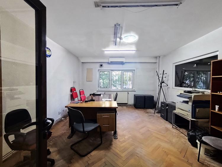 Apartament cu 2 camere decomandat în P-ța Alba Iulia