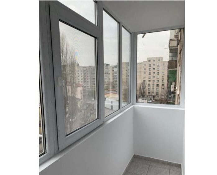 Apartament cu 3 camere decomandat în Tineretului