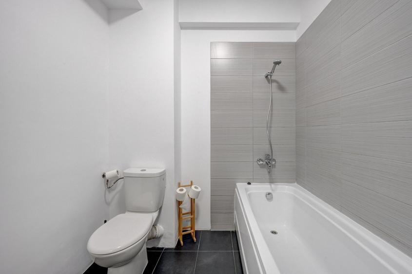 Apartament cu 2 camere decomandat, mobilat în Drumul Taberei