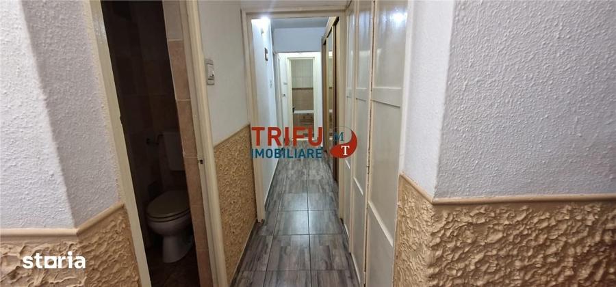 Apartament cu 3 camere decomandat în Cetate
