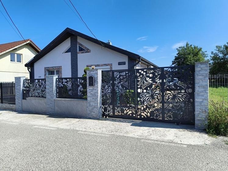 Casă cu 2 camere în Gănești