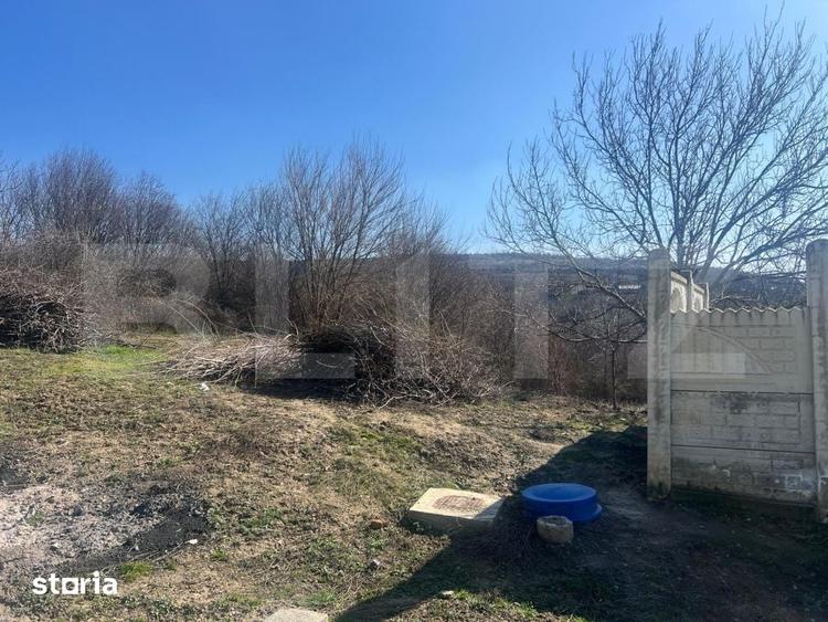 Teren de 717 mp, în Șimnicu de Sus