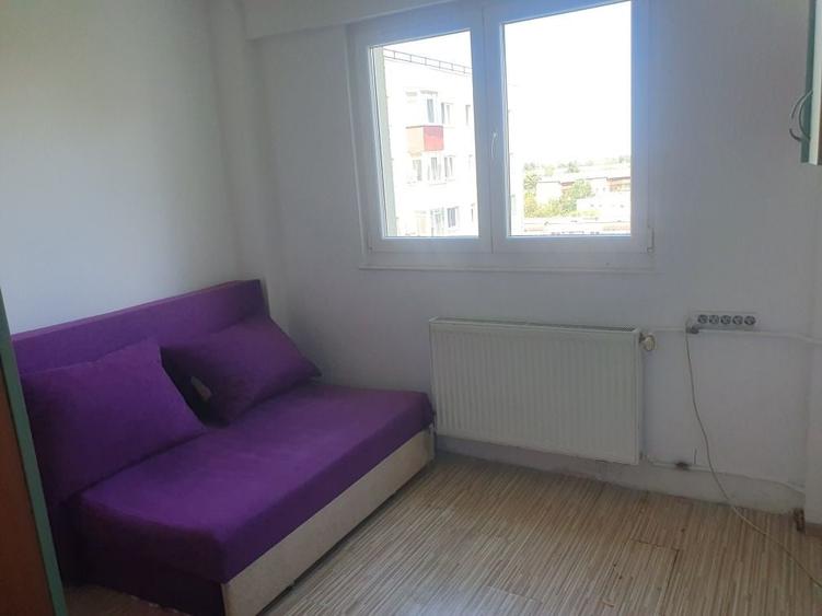 Apartament cu 2 camere decomandat în Giurgiului