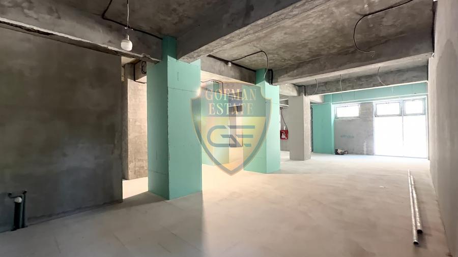 Spațiu comercial, de 920 mp, în Tomis Nord