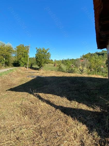 Casă cu 2 camere cu Teren 3100 Mp în Certeju de Sus