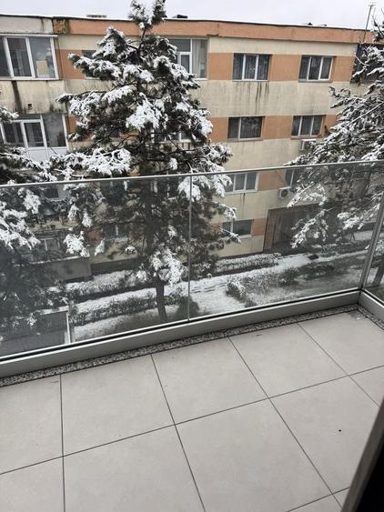Apartament cu 2 camere decomandat în Eremia