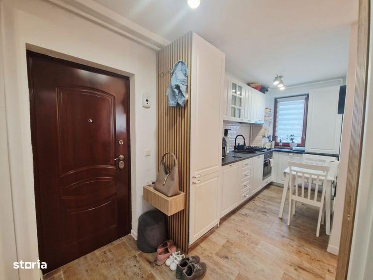 Apartament cu 2 camere semidecomandat, mobilat în Baicului