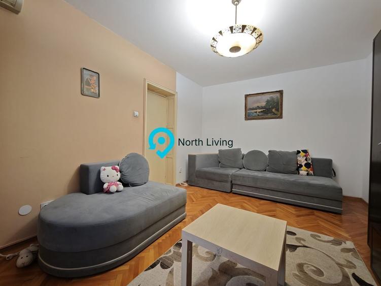 Apartament cu 3 camere semidecomandat în Pajura