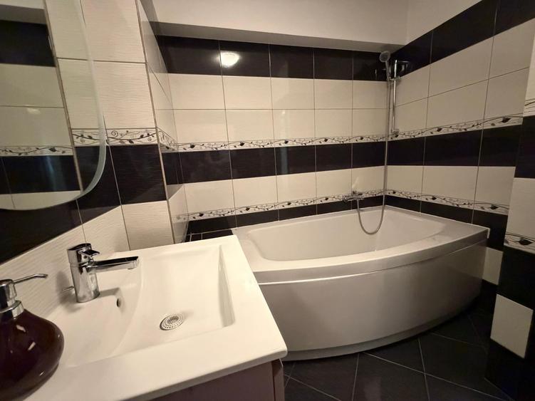 Apartament cu 2 camere semidecomandat, mobilat în Sebastian