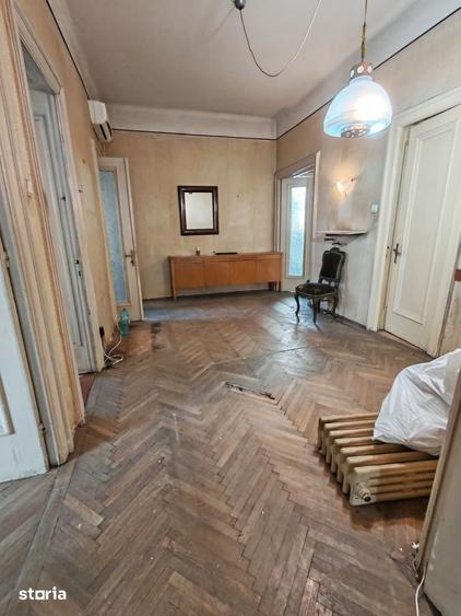 Apartament cu 4 camere în Cișmigiu