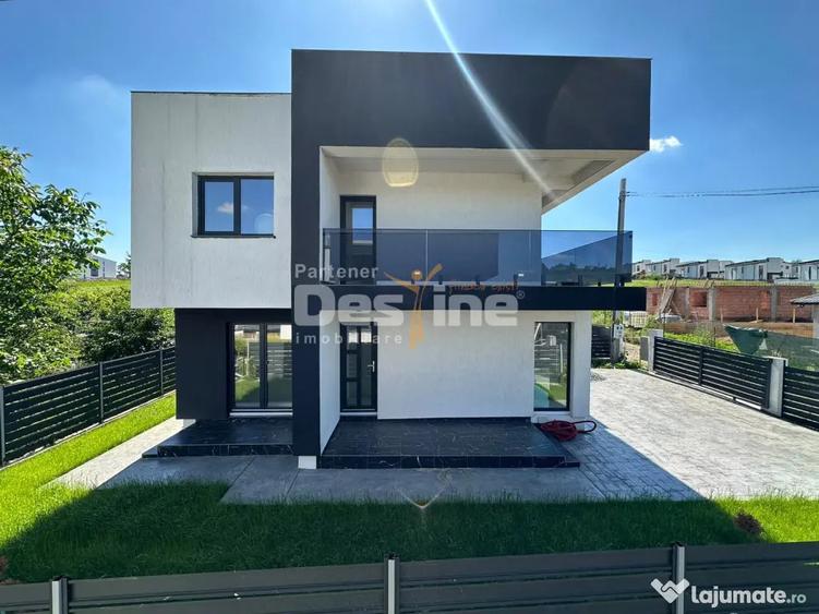 Casă cu 4 camere cu Teren 300 Mp în Rediu