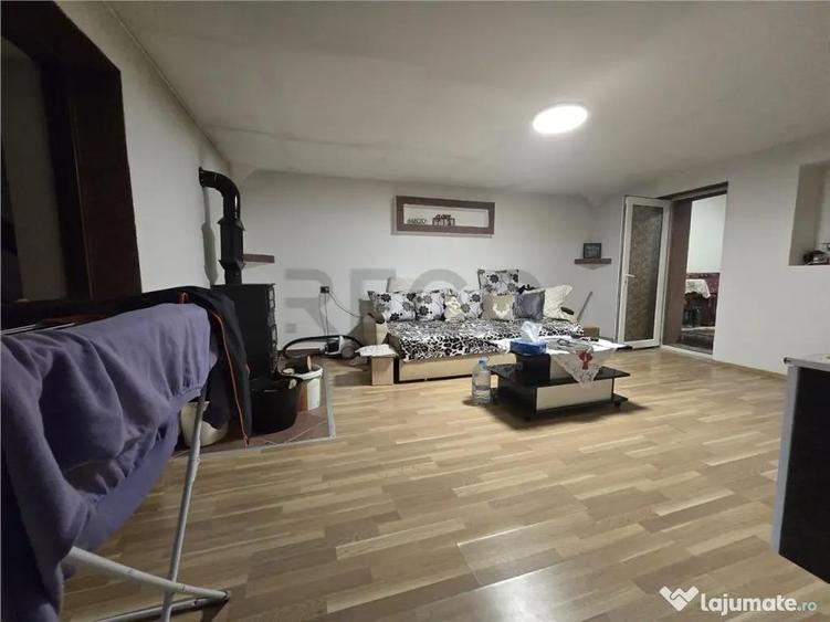 Casă cu 5 camere cu Teren 2088 Mp în Ianoșda
