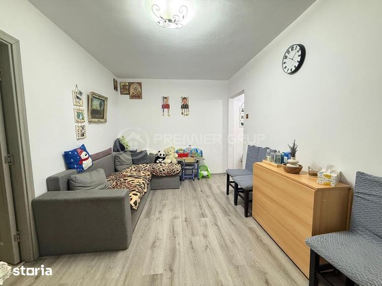 Apartament cu 3 camere nedecomandat în Tătărași