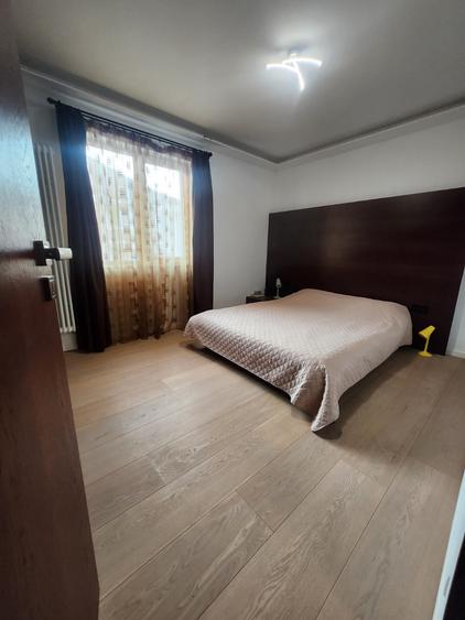 Apartament cu 2 camere semidecomandat, mobilat în Florești