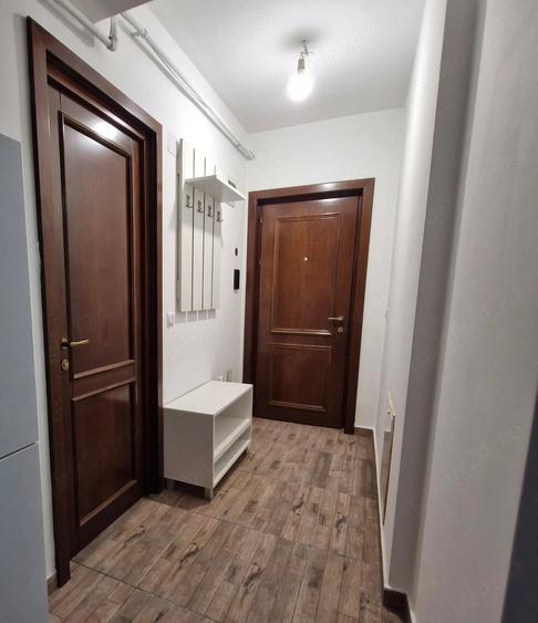 Garsonieră decomandată în Cug