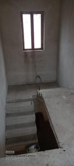 Casă cu 4 camere în Lunca