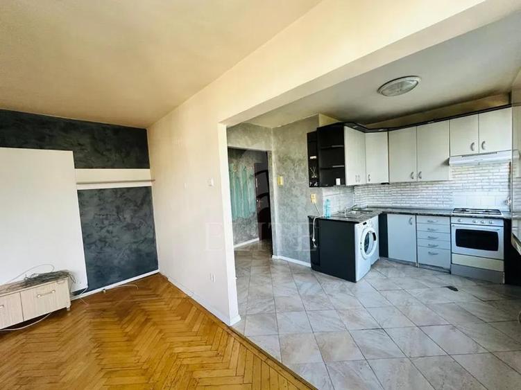 Apartament cu 3 camere semidecomandat, mobilat în Grigorescu