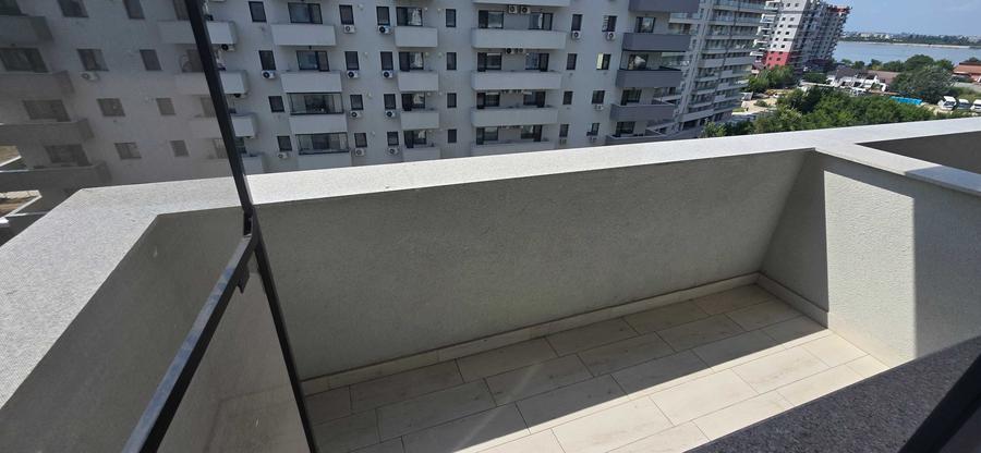 Apartament cu 2 camere decomandat în Lacul Morii