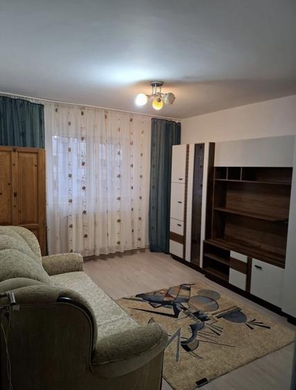 Garsonieră decomandată în Grivița