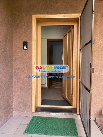 Casă cu 6 camere cu Teren 100 Mp în 13 Septembrie