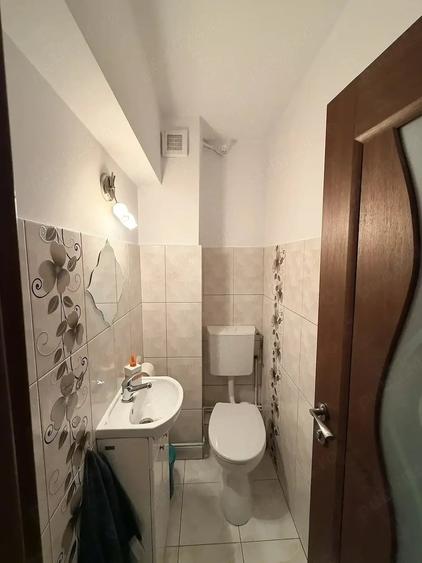 Apartament cu 3 camere decomandat în Ultracentral
