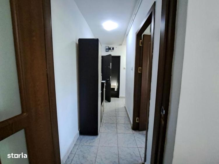 Inchiriere apartament 2 camere, etaj 1,micro 8 Targoviste,zona Polimed - 1
