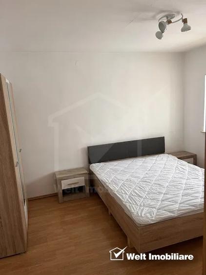 Apartament cu 3 camere semidecomandat, mobilat în Gheorgheni