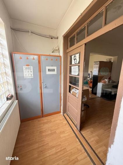Casă cu 3 camere cu Teren 330 Mp în Lupeni