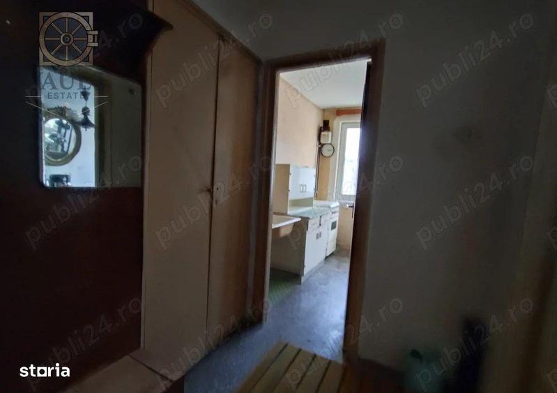 Apartament cu 2 camere semidecomandat în Colentina