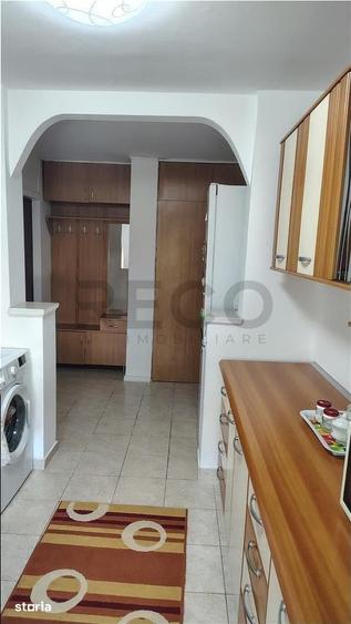 Apartament cu 2 camere decomandat în Rogerius