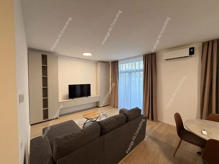 Apartament cu 2 camere decomandat în Torontalului