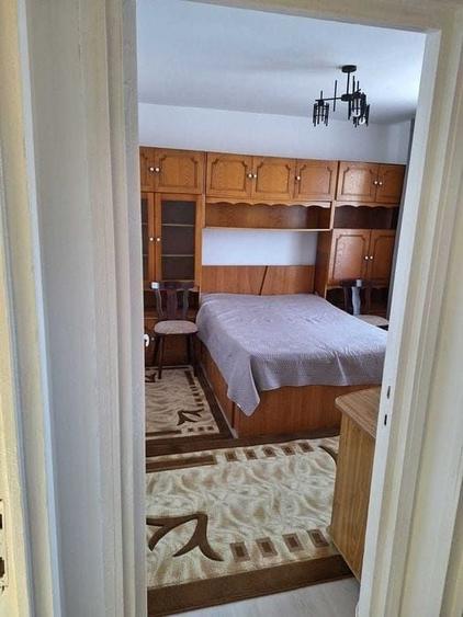 Apartament cu 2 camere semidecomandat în George Enescu