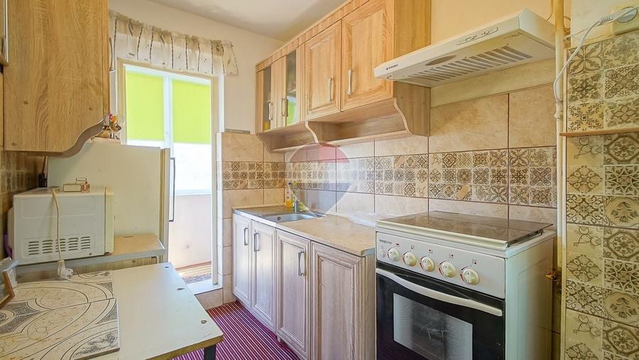 Apartament cu 3 camere decomandat, mobilat în Griviței