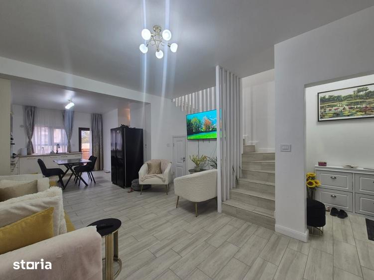 Casă cu 3 camere cu Teren 110 Mp în Central