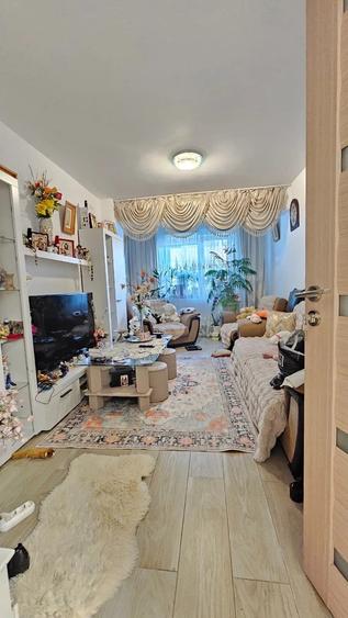 Apartament cu 2 camere decomandat în Cug