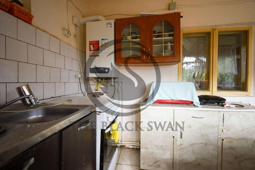 Casă individuală cu 3 camere cu Canalizare în Exterior Vest