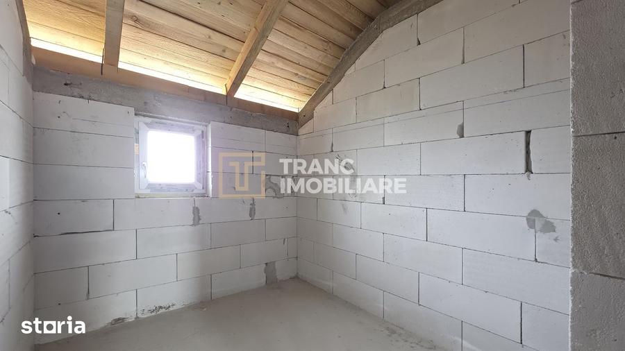 Casă cu 3 camere decomandat cu Teren 190 Mp în Vladimirescu