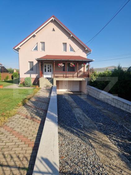 Casă cu 5 camere cu Teren 830 Mp în Central